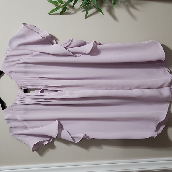 Ann Taylor Lilac Short Sleeve Blouse- Size XL - Picture 7 of 7